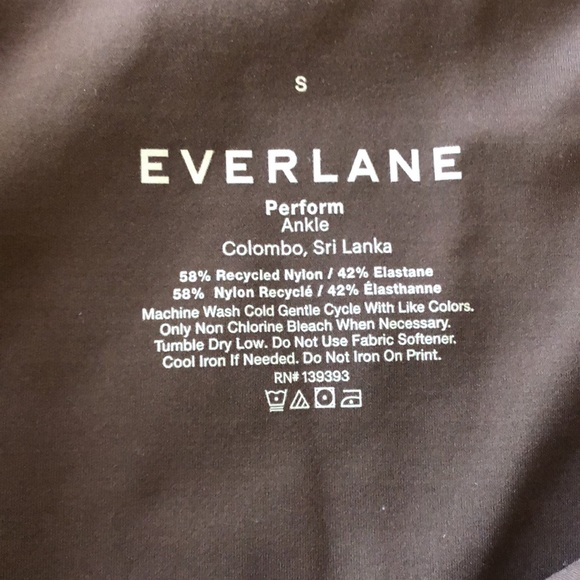 Everlane Perform set size small - Picture 2 of 3